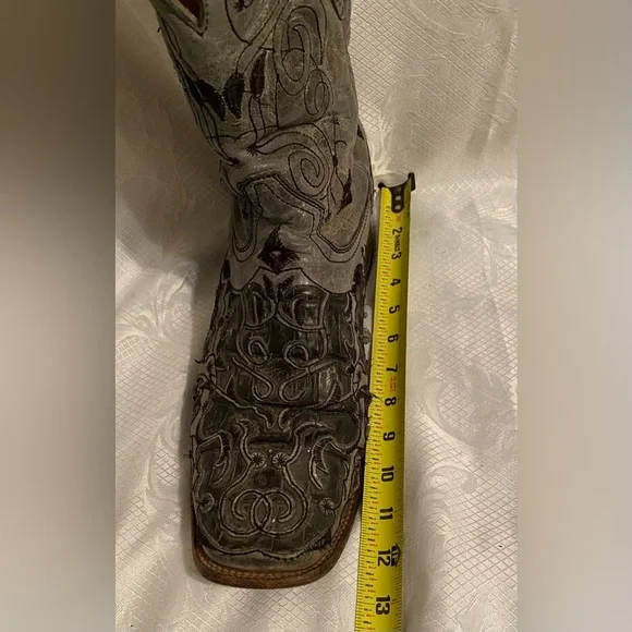 Men’s Corral Vintage leather embroidered square toe western boots. Size 11.5D - Picture 11 of 16